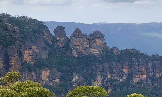三姐妹峰 The Three Sisters